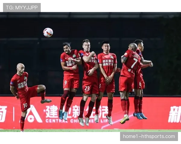 古斯塔沃头槌破门难救主 河南队进攻体系依赖定位球