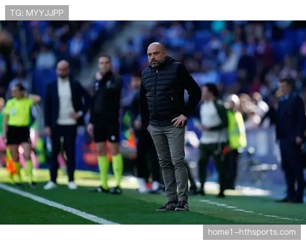 西班牙人多兰四次过人三次成功，边路突破制造威胁